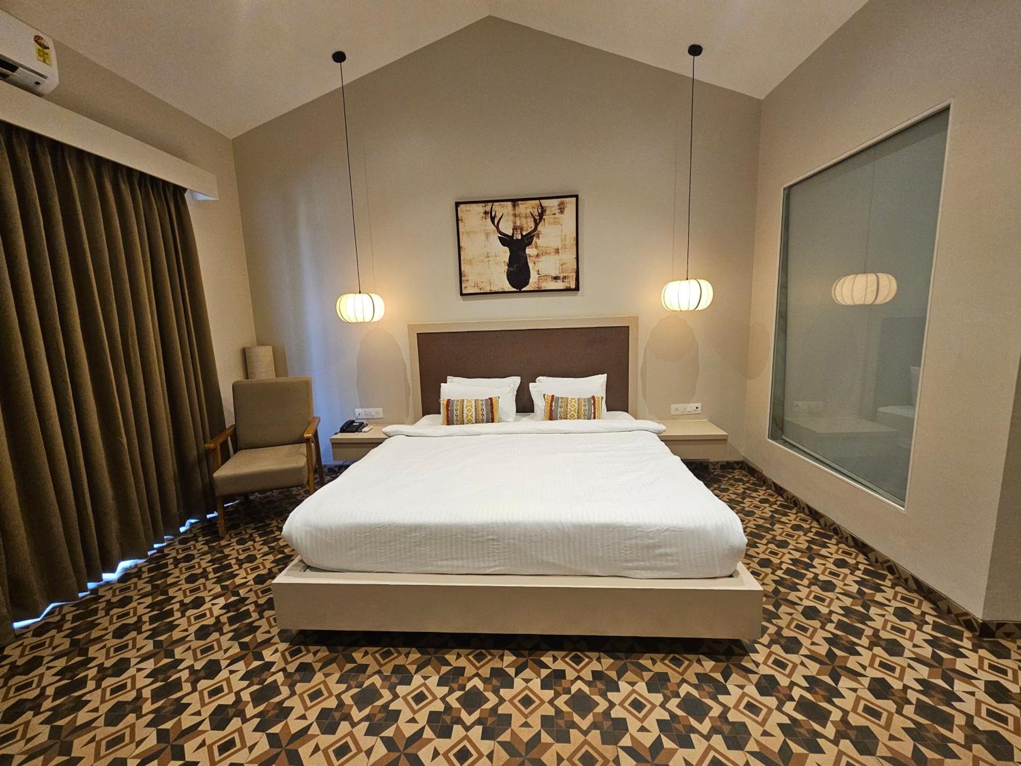 River Estates Luxury Resort & Spa Karjat Zewnętrze zdjęcie